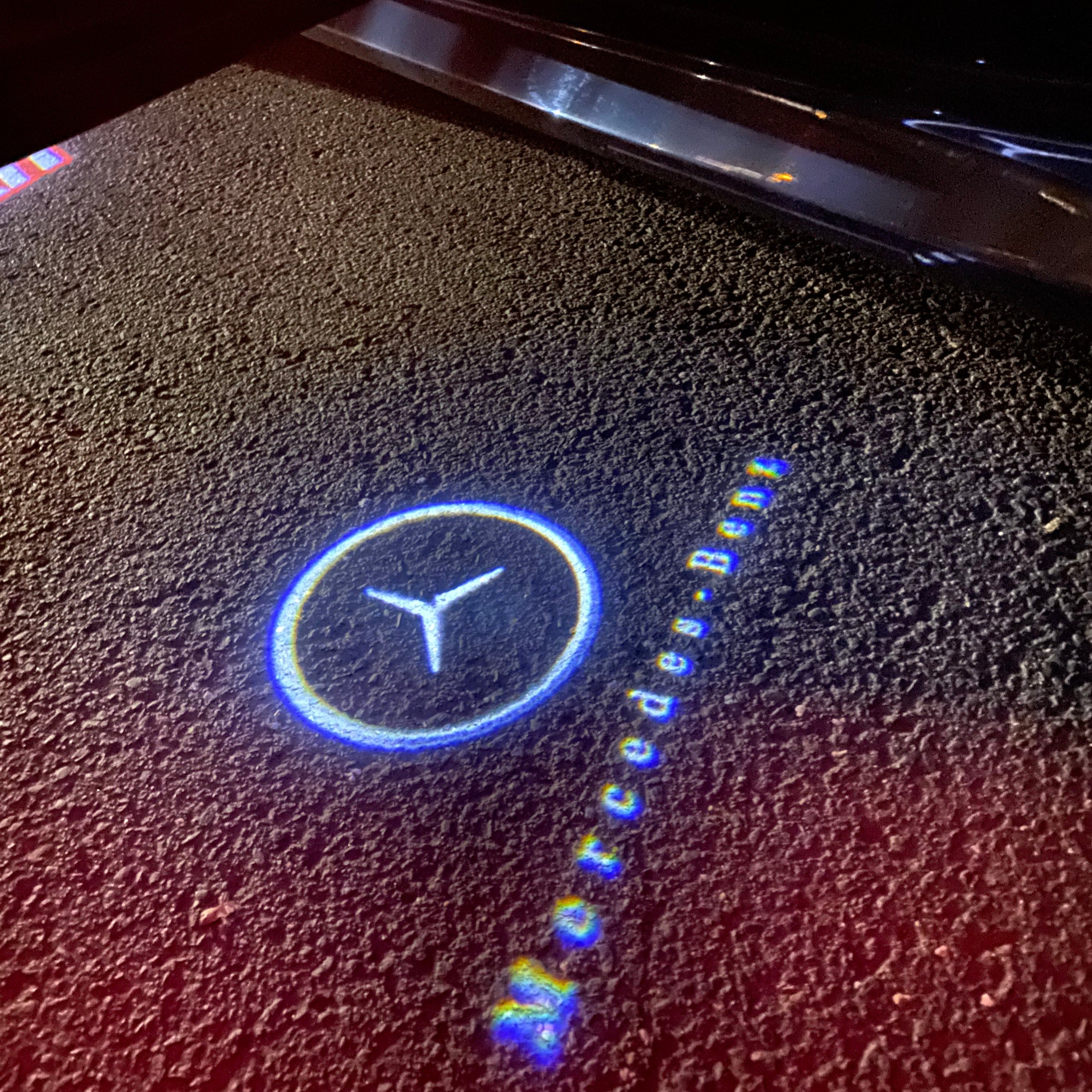 LUCI PROIETTORI LOGO MERCEDES BENZ Nr.01 (quantità 1 = 1 set / 2 luci porta)