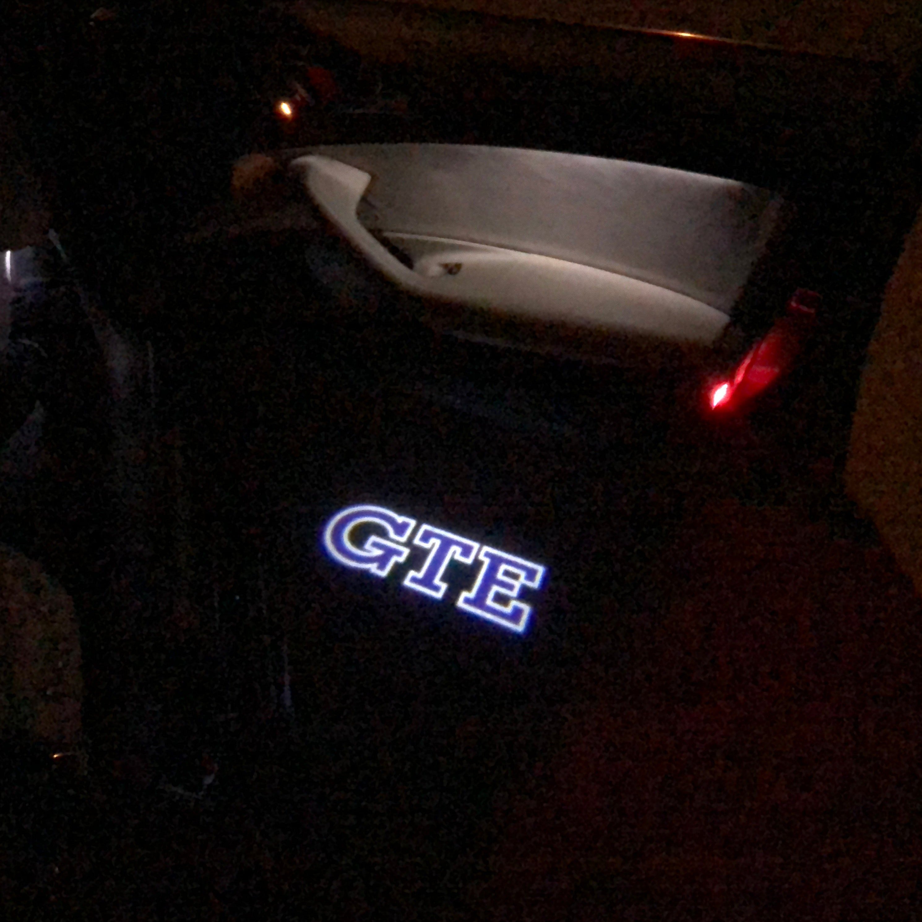 أضواء أبواب فولكس فاجن شعار GTE Nr. 44 (الكمية 1 = 2 Logo Films / 2 Door Lights