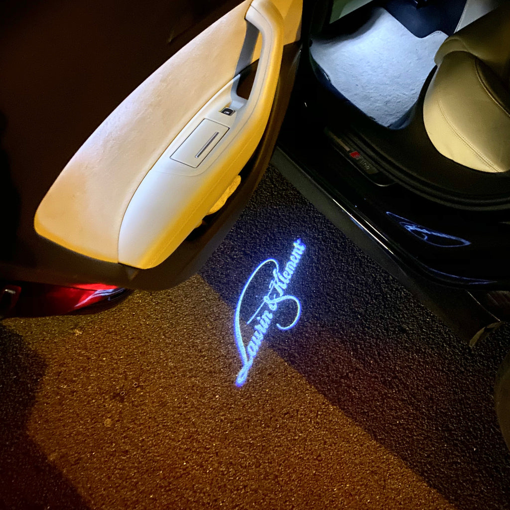 سكودا لورين وكليمنت LOGO PROJECTOR LIGHTS Nr.19 (الكمية 1 = 2 شعار فيلم / 2 باب)