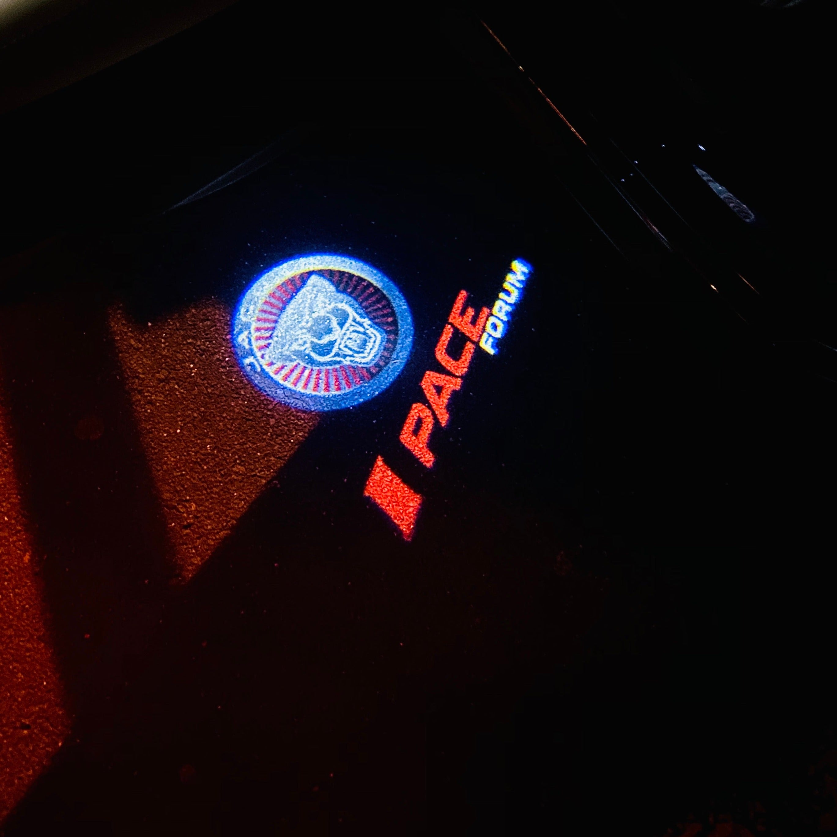 JAGUAR LOGO مشروع الاضواء Nr.122 (الكمية 1 = 1 مجموعة / 2 أضواء للباب 2)