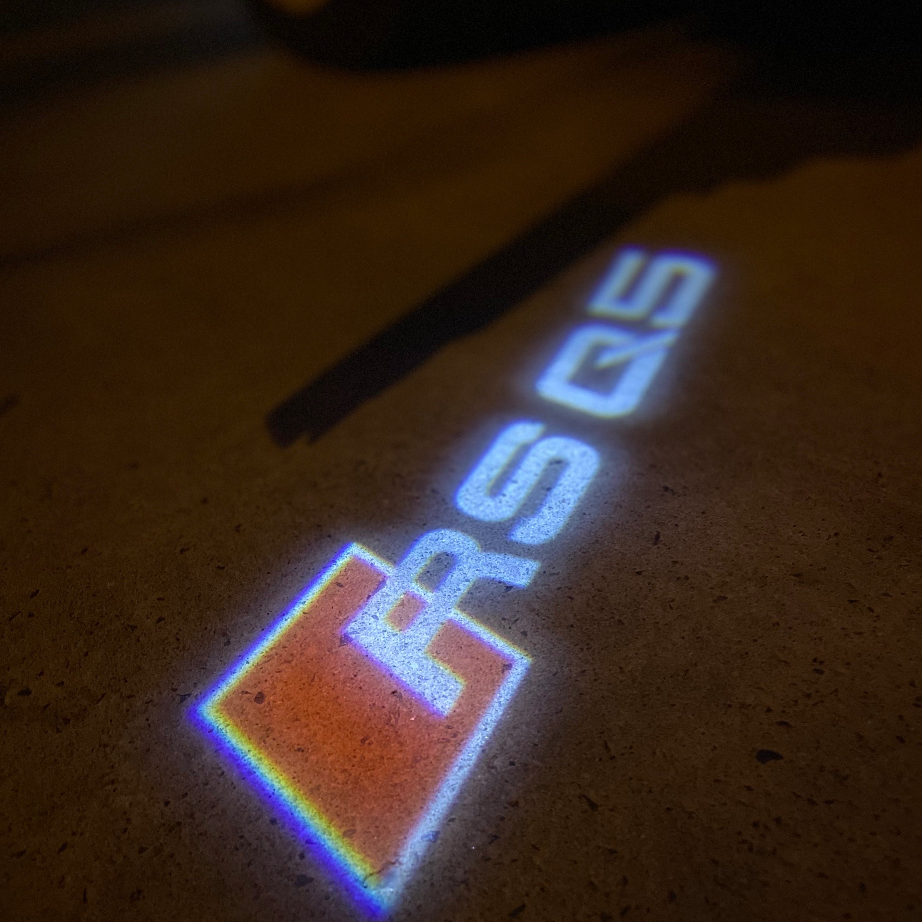 AUDI LOGO PROJECTOT LIGHTS Nr.19 (Menge 1 = 2 Logo Folien /2 Türleuchten)