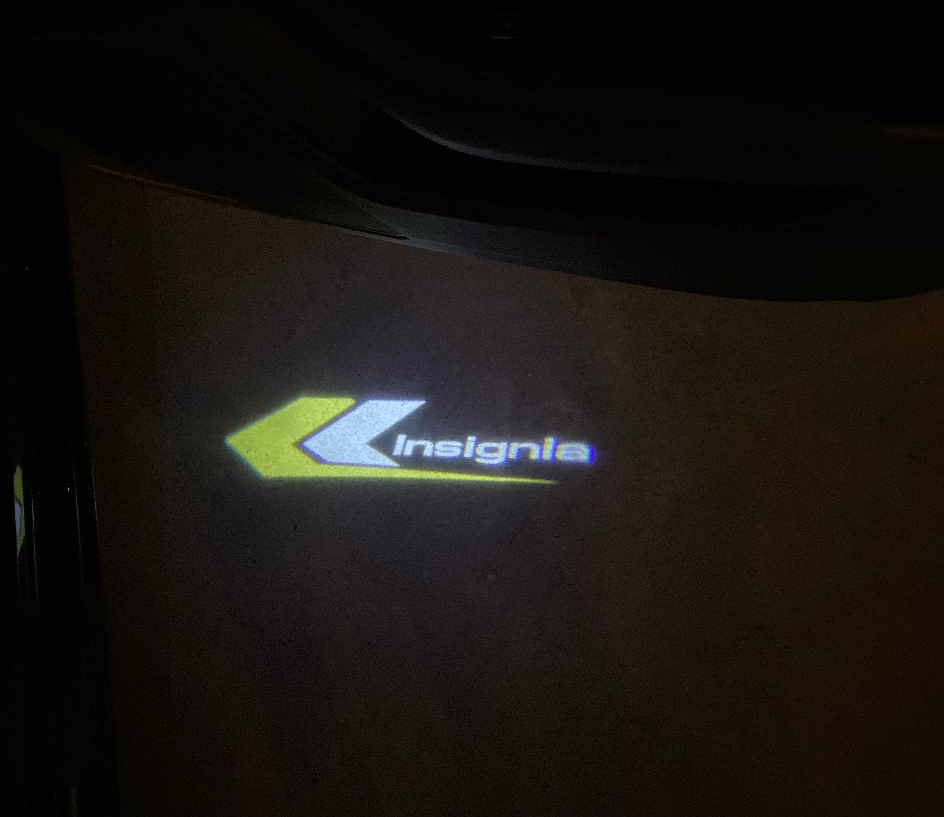 أوبل INSignia LOGO PROJECROTR أضواء Nr.01 (كمية 1 = 1 مجموعات / 2 أضواء الباب)