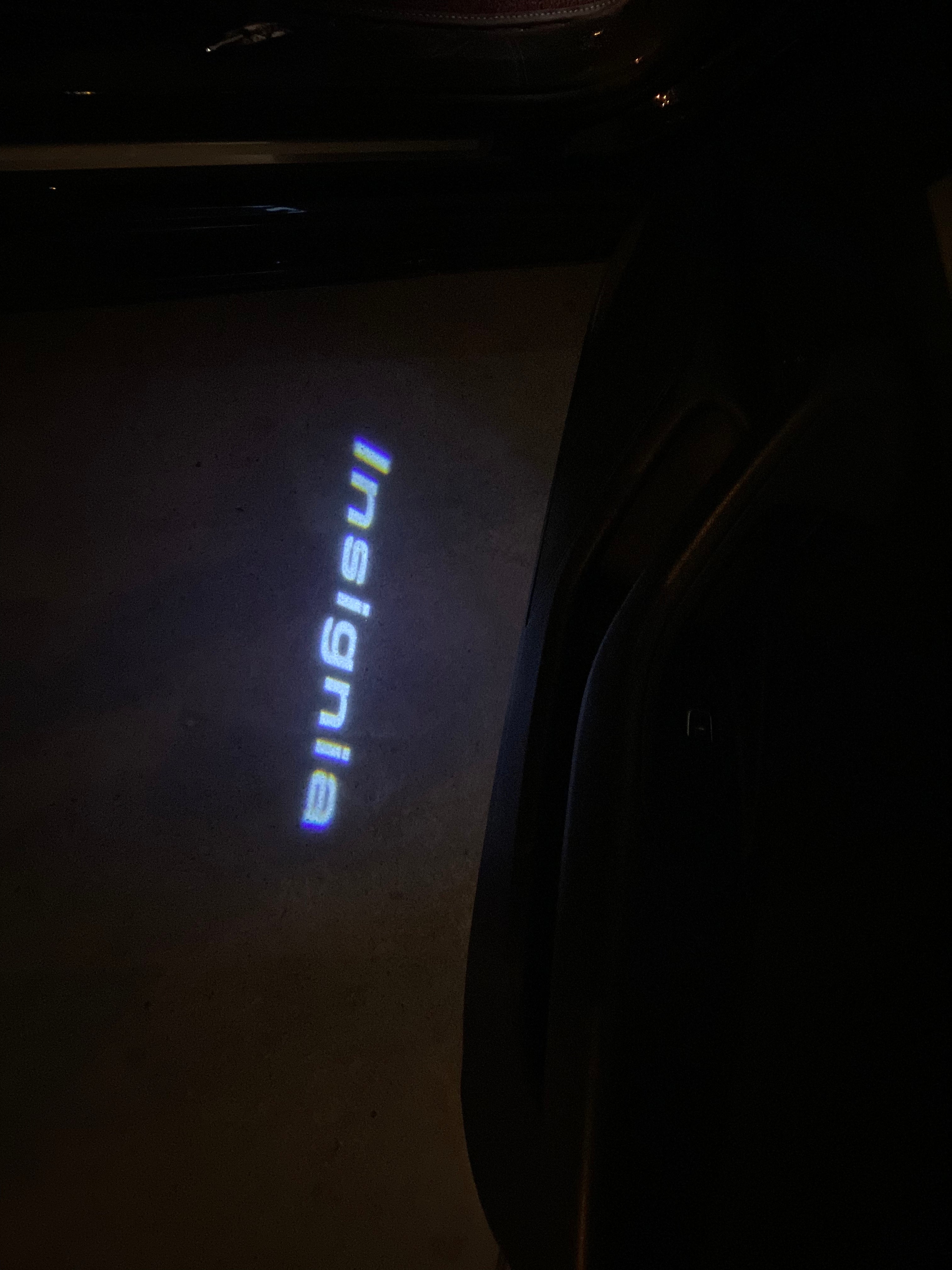 أوبل INSignia LOGO PROJECROTR أضواء Nr.01 (كمية 1 = 1 مجموعات / 2 أضواء الباب)