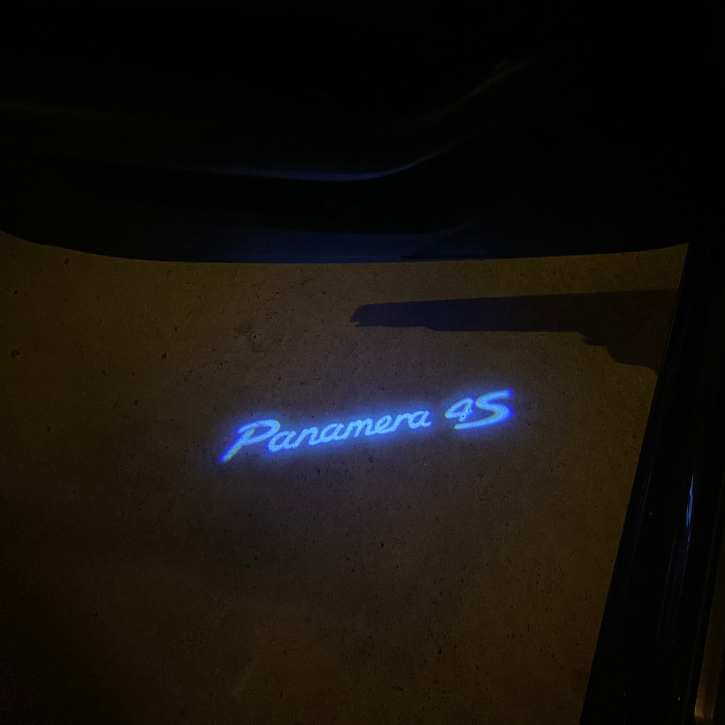 PORSCHE LOGO PROJECTOT LIGHTS Nr.84 (cantidad 1 = 2 logo película / 2 luces de puerta)