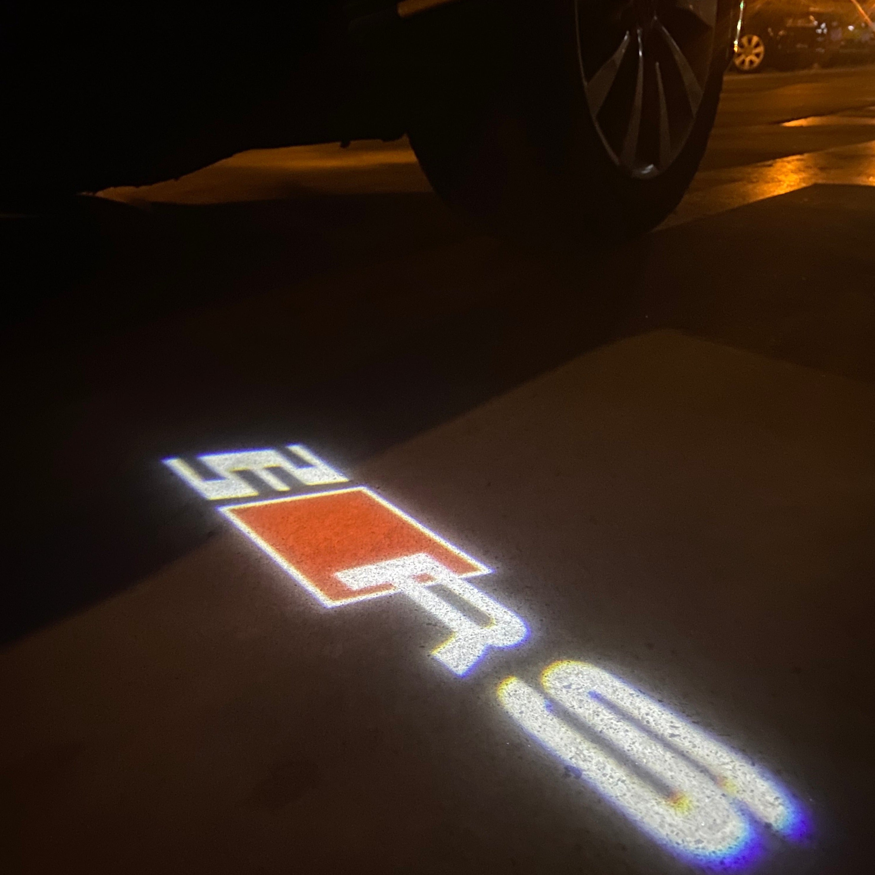 AUDI LOGO PROJECTOT LIGHTS Nr.19 (Menge 1 = 2 Logo Folien /2 Türleuchten)