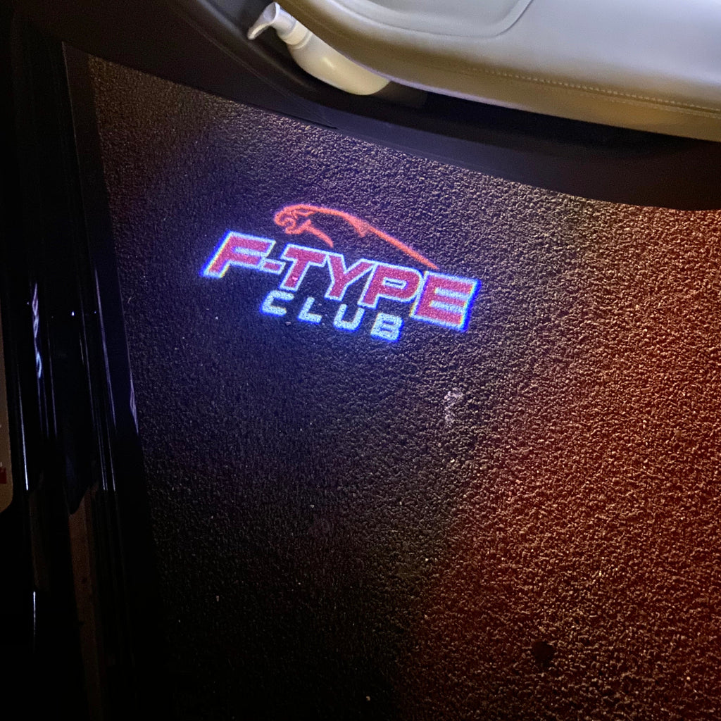 JAGUAR LOGO PROJECTOR LIGHTS Nr.136 (quantité 1 = 1 jeux / 2 lumières de porte