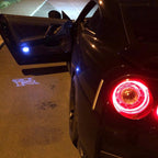 GTR R35 أضواء PROJECTOT Nr.01 (الكمية 1 = 2 شعار الأفلام / 2 أضواء الباب)