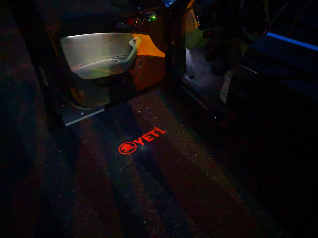 SKODA YETI LOGO LIGHTS Nr.58 (quantité 1 = 2 Logo Film / 2 feux de porte)