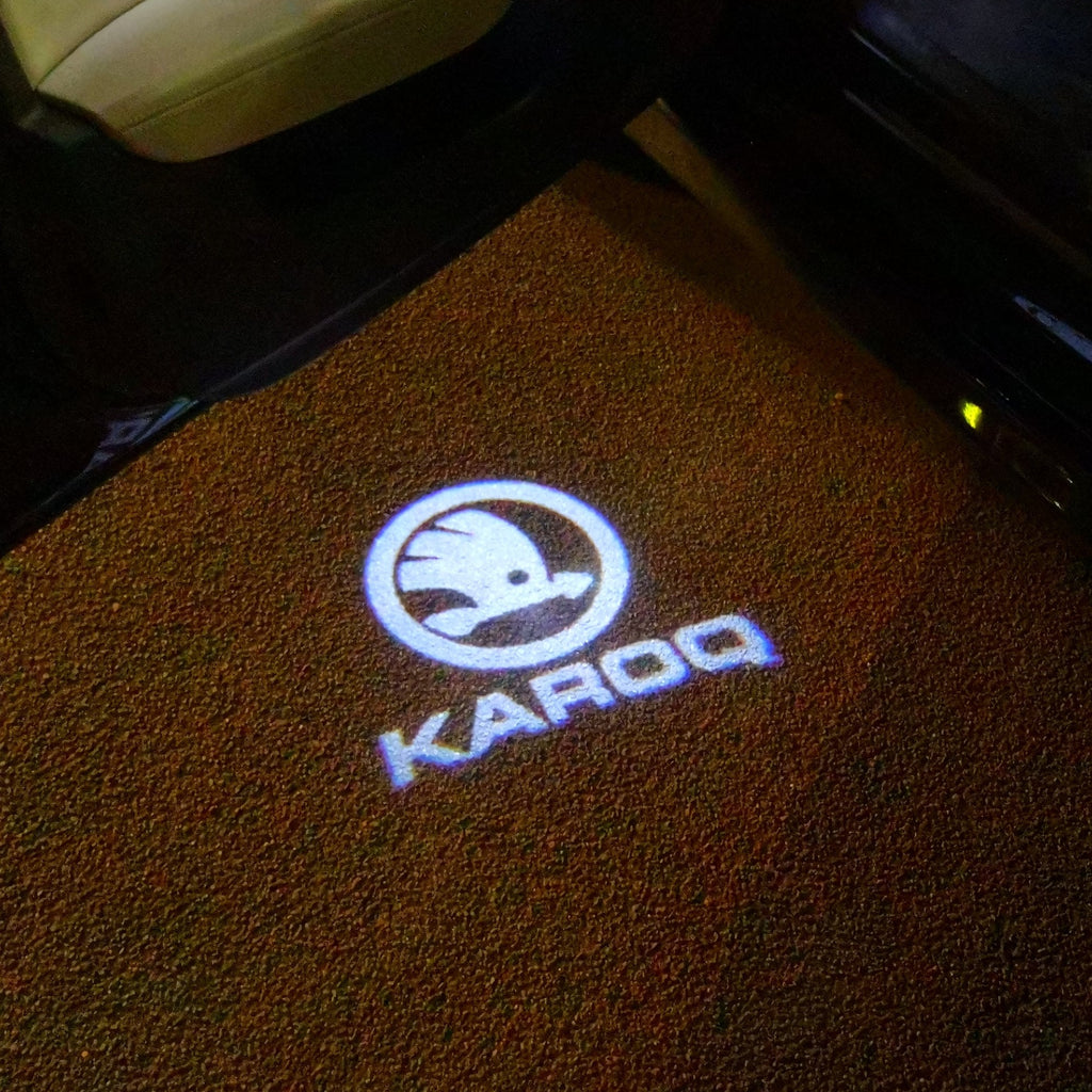 SKODA KAROQ LOGO LIGHTS Nr.50 (quantité 1 = 2 Logo Film / 2 feux de porte)
