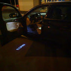 SKODA VRS LOGO PROJECTOT LIGHTS Nr.33 (quantità 1 = 2 Logo Film / 2 luci porta)