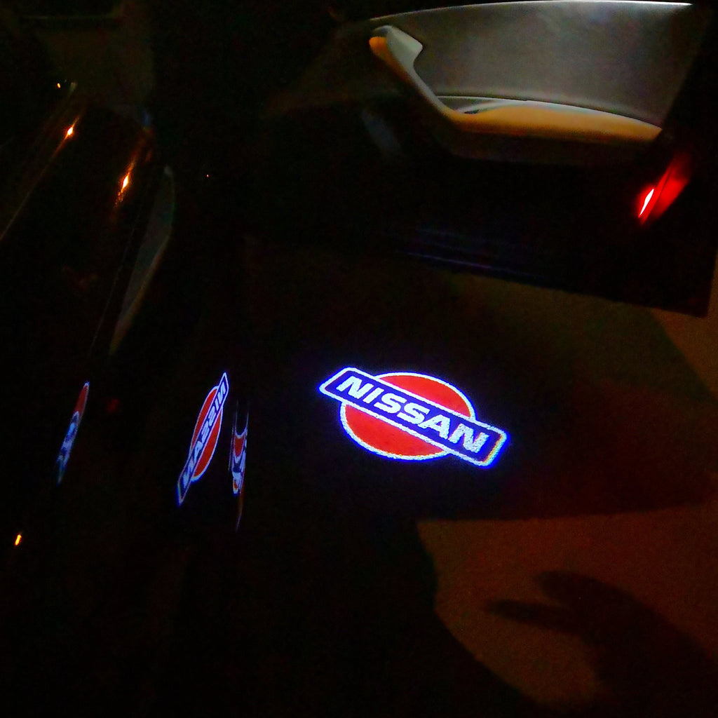 NISSAN PROJECTOT LIGHTS Nr.14 (cantidad 1 = 2 películas con logotipo /2 luces de puerta)