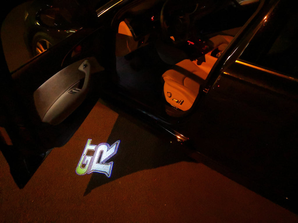 GTR-R35 LOGO PROJECTOT LIGHTS Nr.07 (quantità 1 = 2 Pellicole logo /2 luci porta)