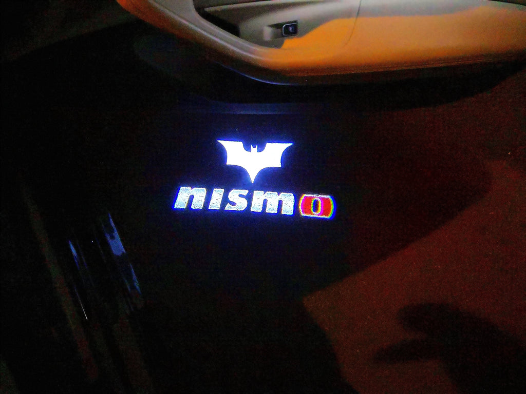 GTR-R35 LUCI PROIETTORI LOGO NISMO Nr.17 (quantità 1 = 2 Pellicole Logo / 2 luci porta)