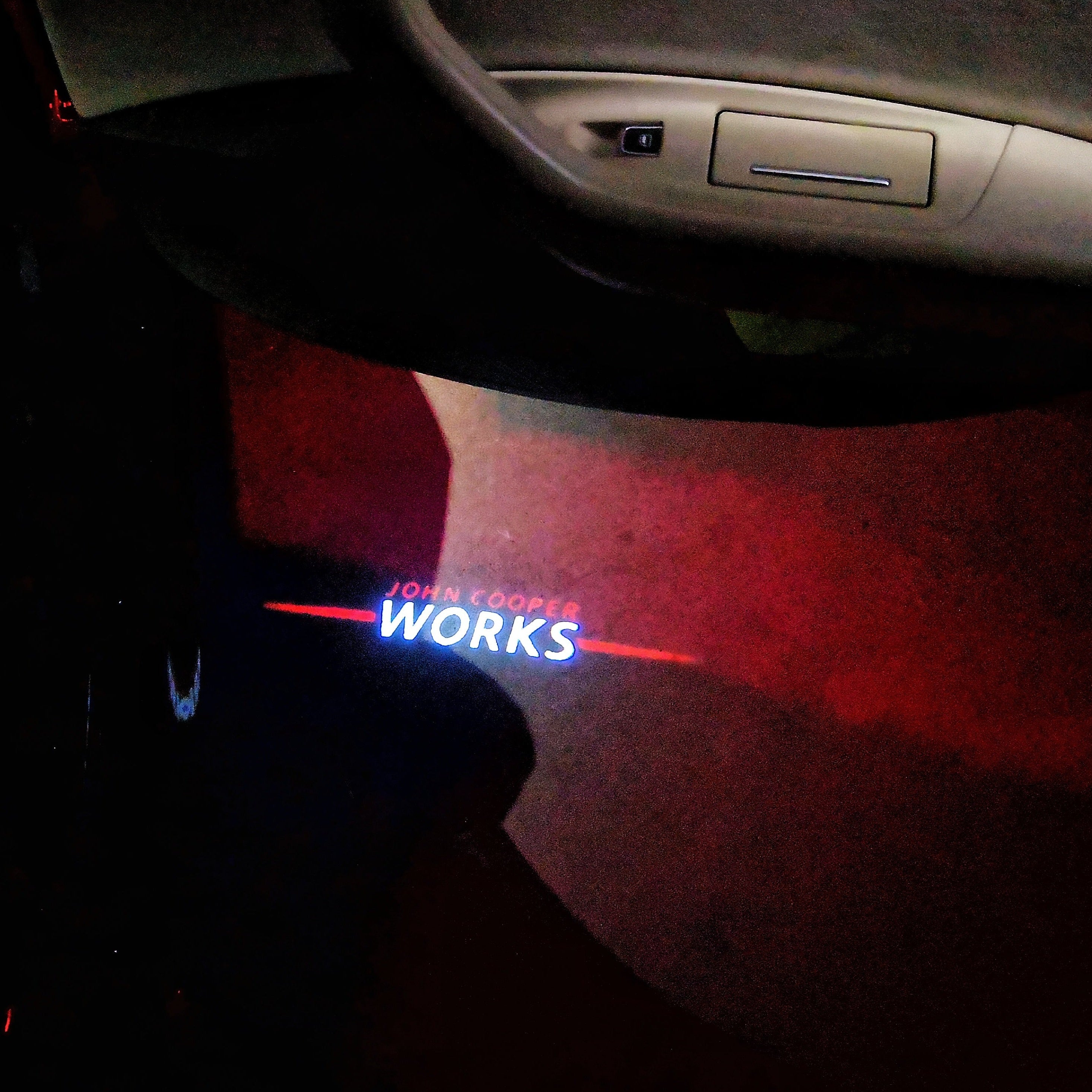 مصباح الباب مع عدد 1.2.jhon-cooper-works الشعار