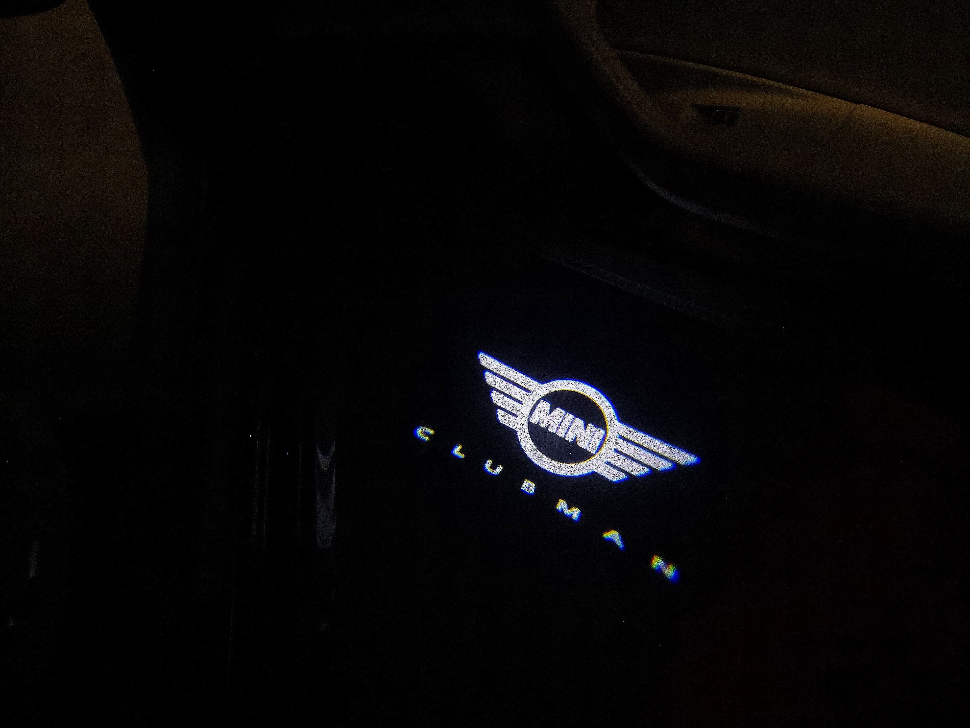 MINI CLUBMAN LOGO PROJECROTR LIGHTS Nr.126 (quantità 1 = 2 Logo Film / 2 luci porta)