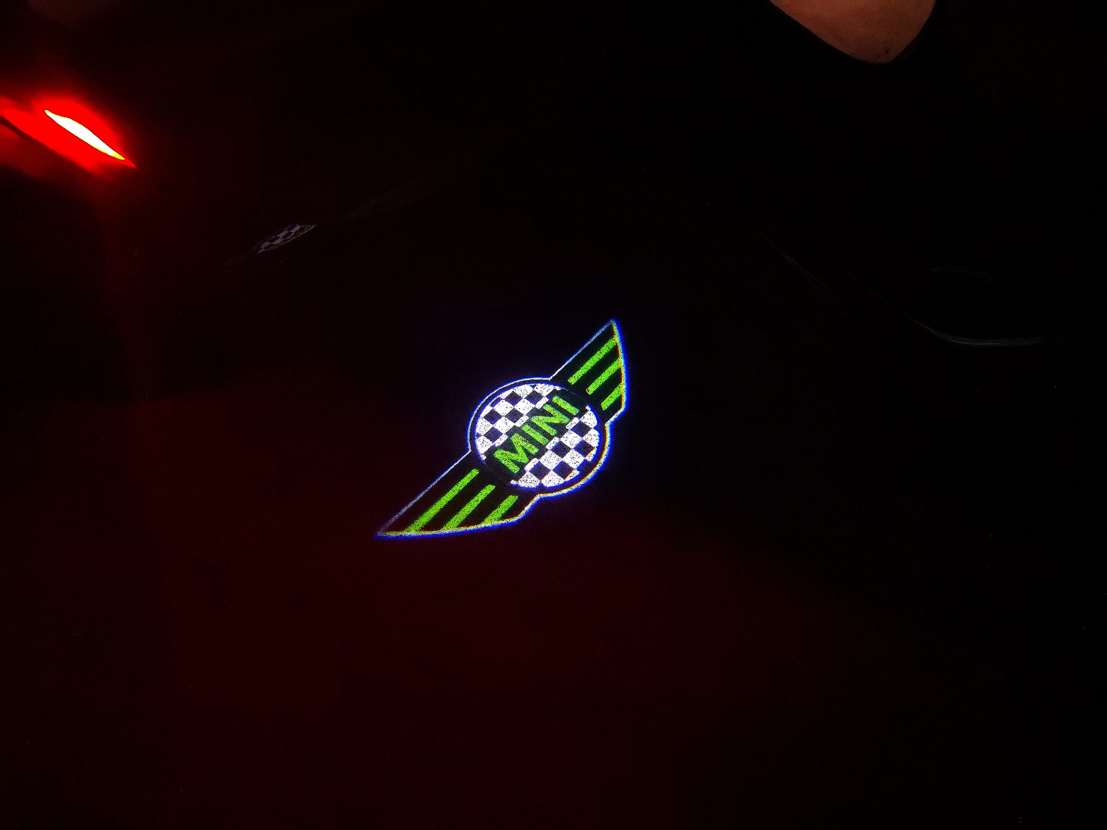 MINI LOGO PROJECROTR LIGHTS Nr.08 (quantité 1 = 2 Film Logo / 2 feux de porte)