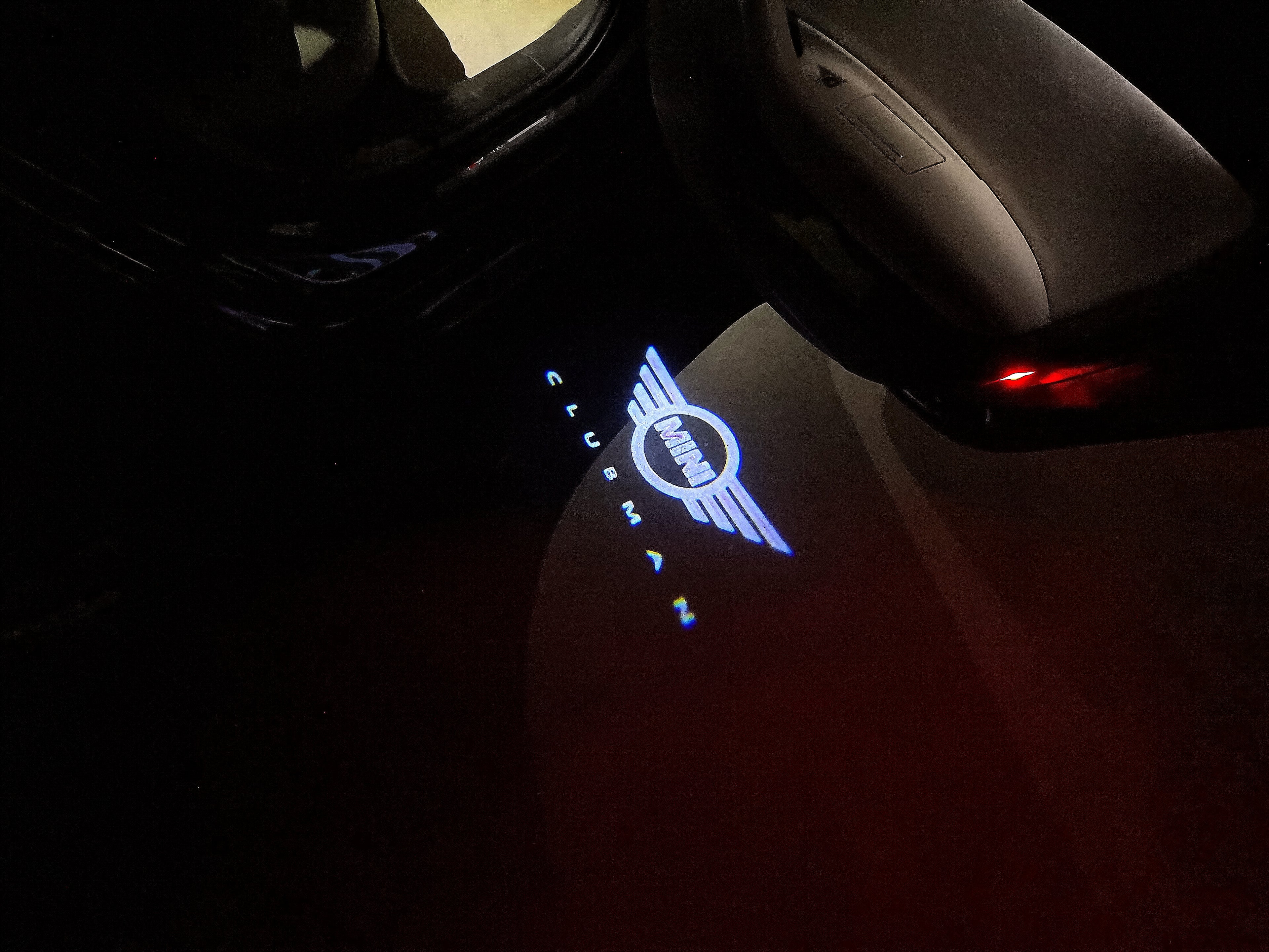 MINI CLUBMAN LOGO PROJECROTR LIGHTS Nr.143 (quantità 1 = 2 Logo Film / 2 luci porta)