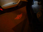 MINI LOGO PROJECROTR LIGHTS Nr.59 (Menge 1 = 2 Logo Film / 2 Türleuchten)
