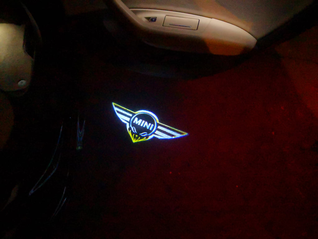 MINI LOGO PROJECROTR LIGHTS Nr.14 (cantidad 1 = 2 logo película / 2 luces de puerta)