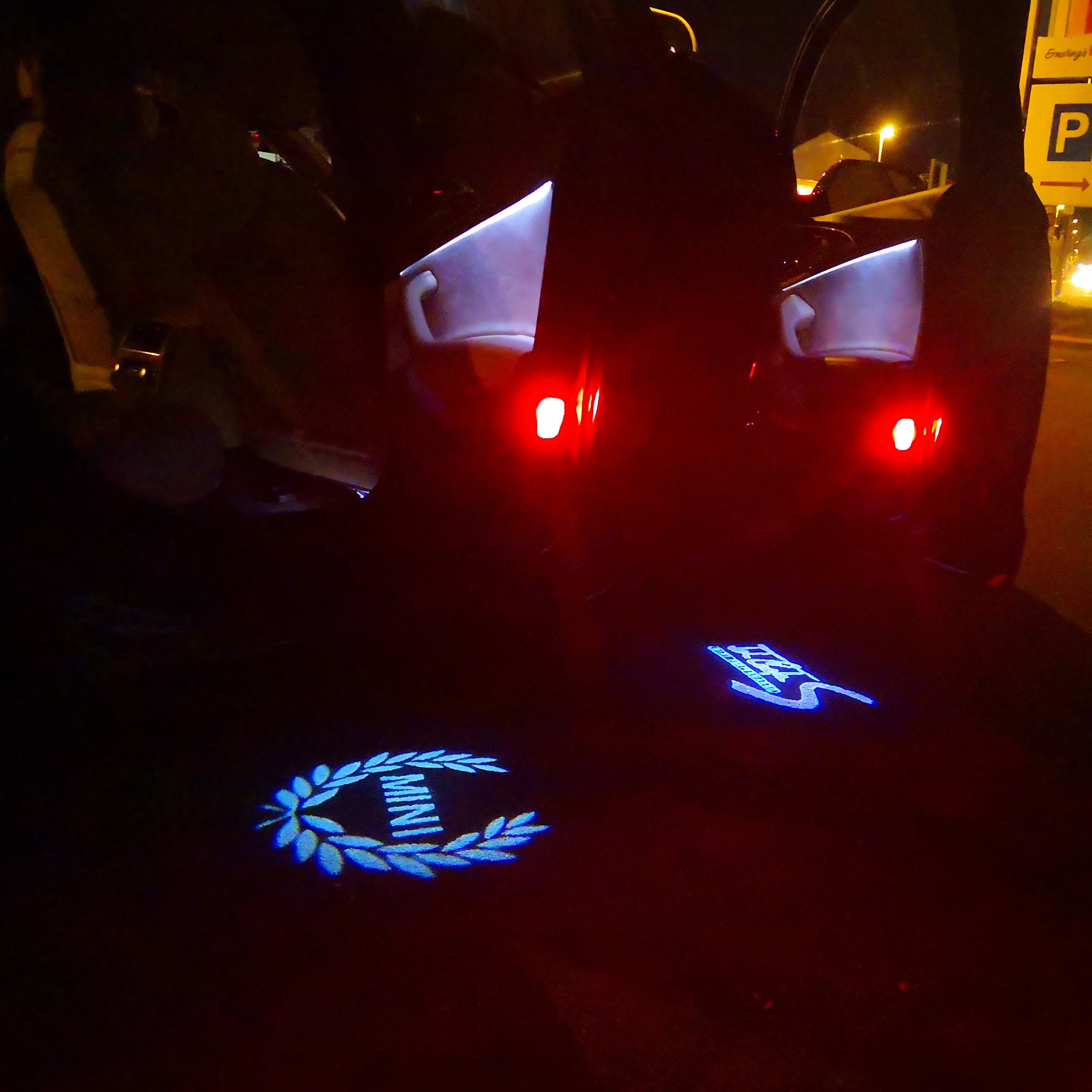 JOHN COOPER LOGO PROJECROTR LIGHTS Nr 107 (الكمية 1 = 2 شعار فيلم / 2 أضواء باب)