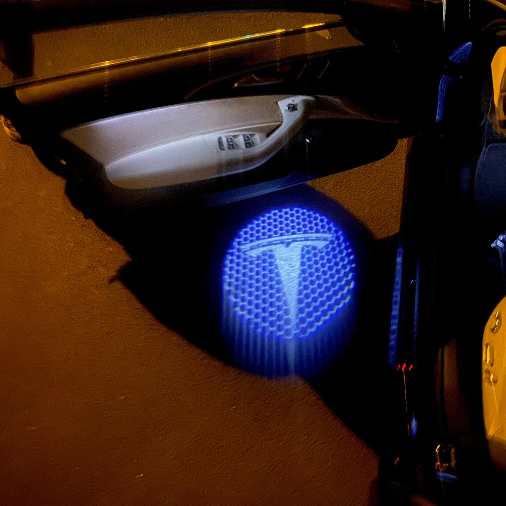 Tesla Nr. 01(quantità 1 = 1 set/2 luci porta)