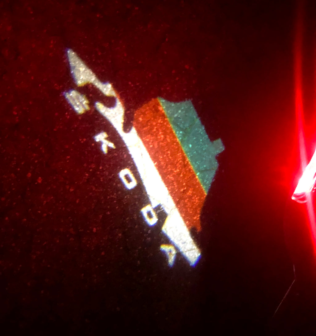 SKODA LOGO PROJECTOT LIGHTS Nr.48 (quantité 1 = 2 Logo Film / 2 feux de porte)