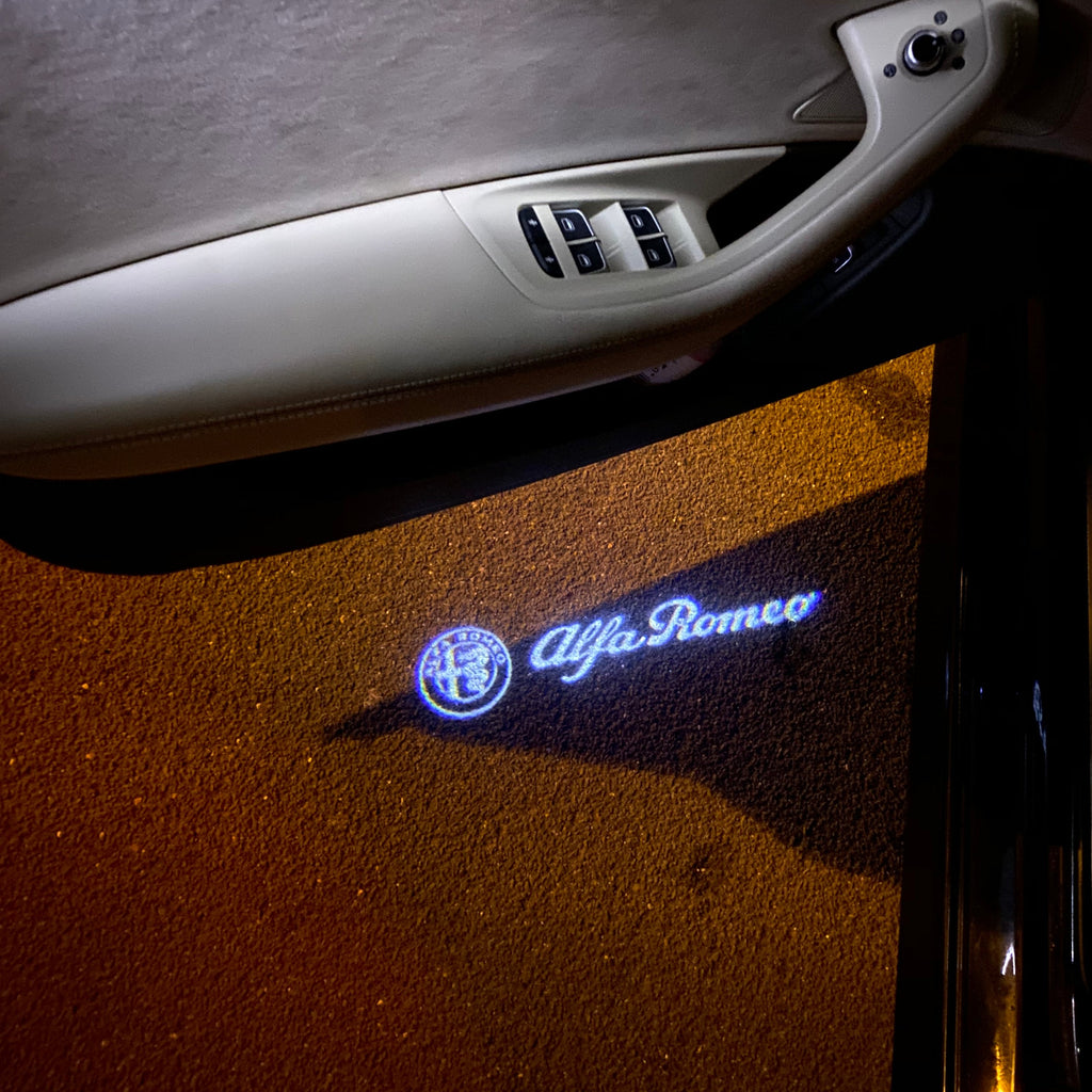 Alfa Romeo LOGO PROJECTOT LIGHTS Nr.02 (Menge 1 = 2 Logo Film / 2 Türleuchten)