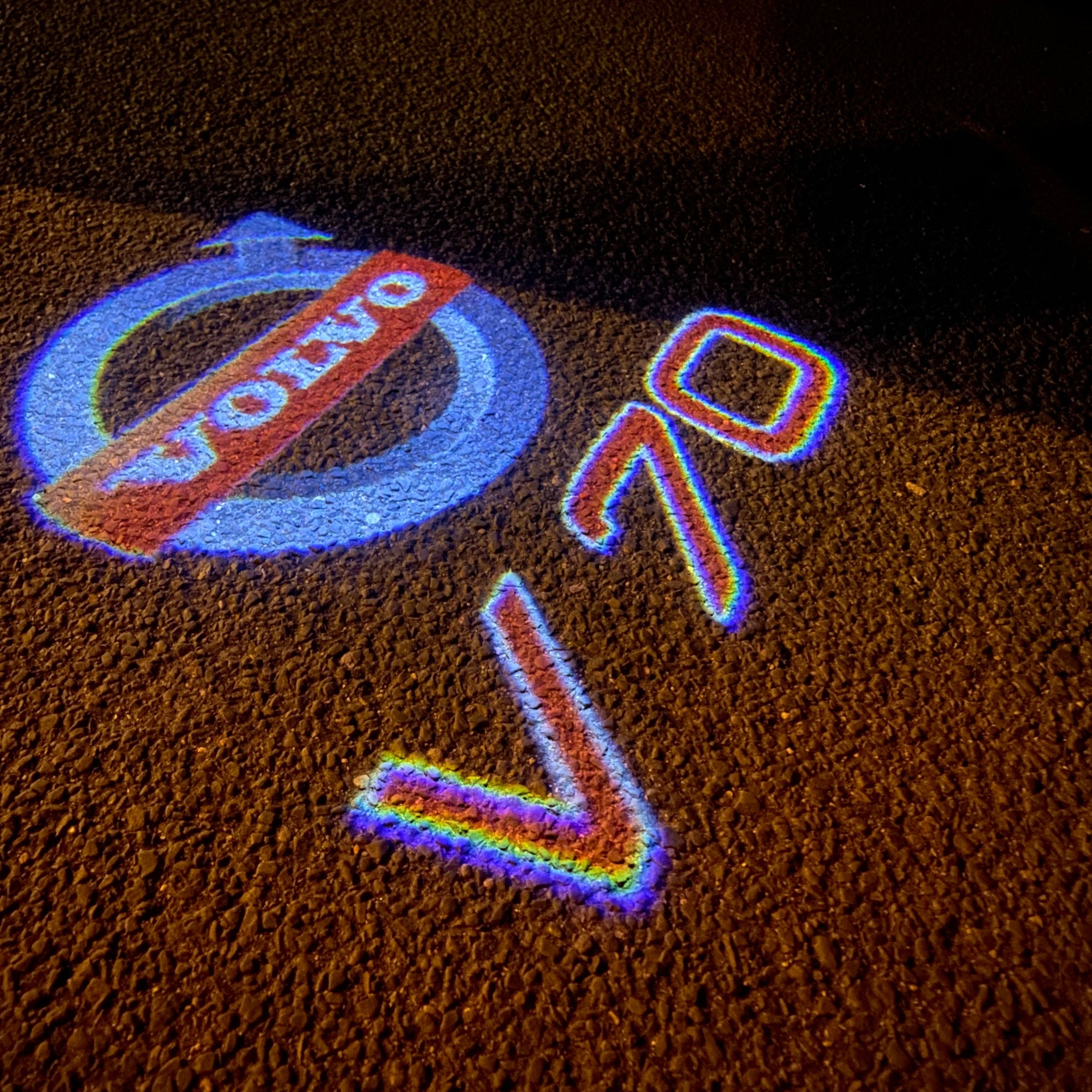 V 70 LOGO PROJECROTR LIGHTS Nr.24 (Menge 1 = 2 Logo Film / 2 Türleuchten)