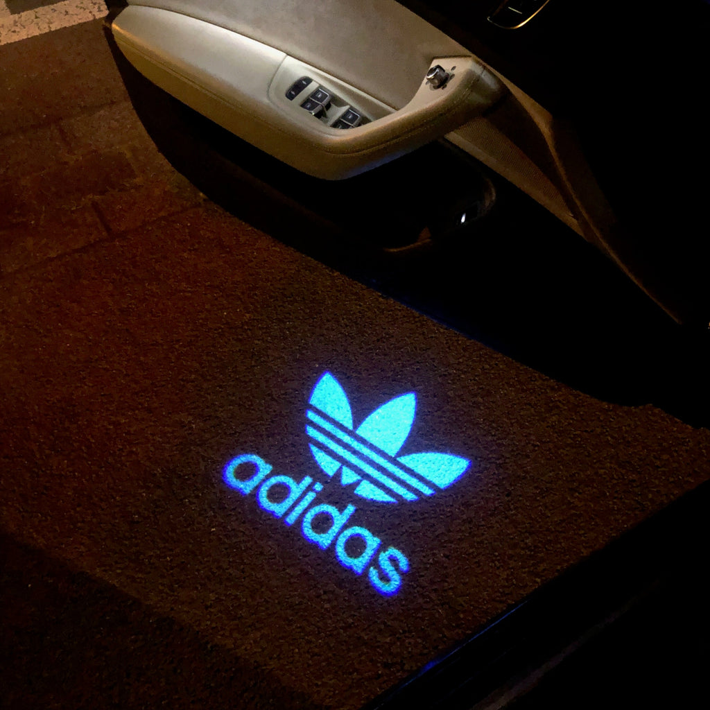 Logo ADIDAS Nr.228 (quantità 1 = 1 set/2 luci porta)