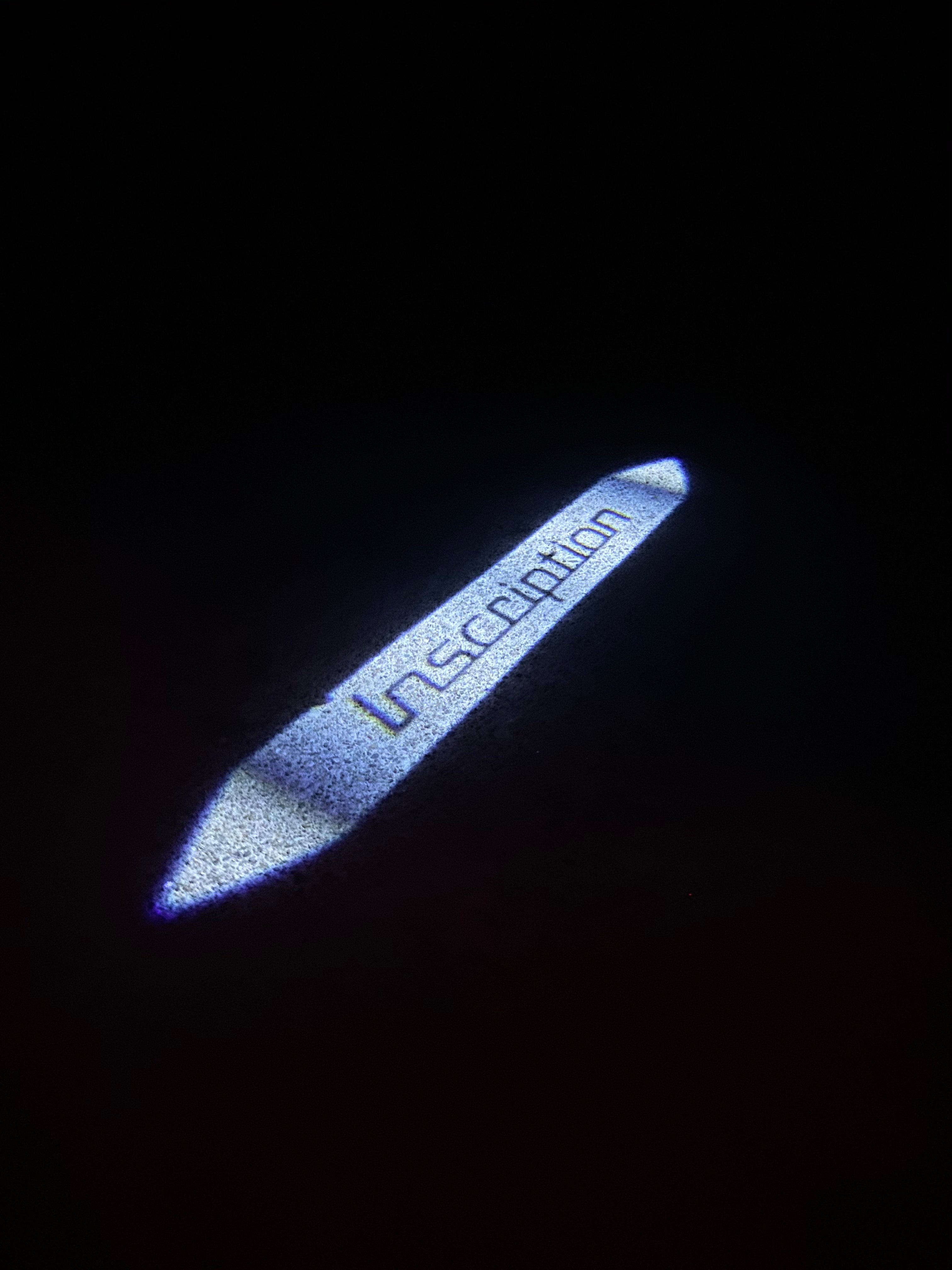 Volvo LOGO PROJECROTR LIGHTS Nr.79 (Menge 1 = 2 Logo Film / 2 Türleuchten)