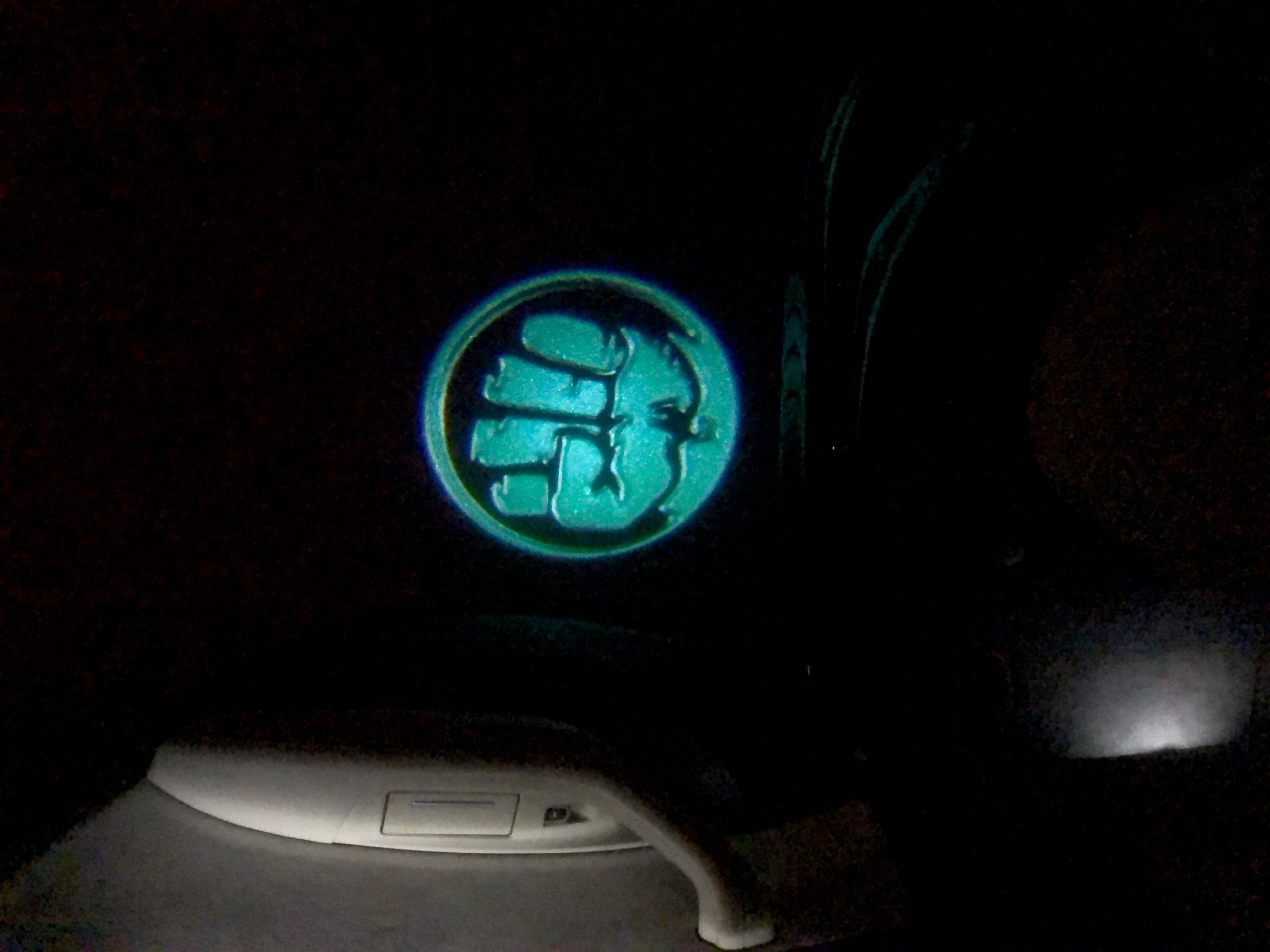 HULK Logo Nr.212 (الكمية 1 = 2 فيلم شعار / 2 مصباح باب