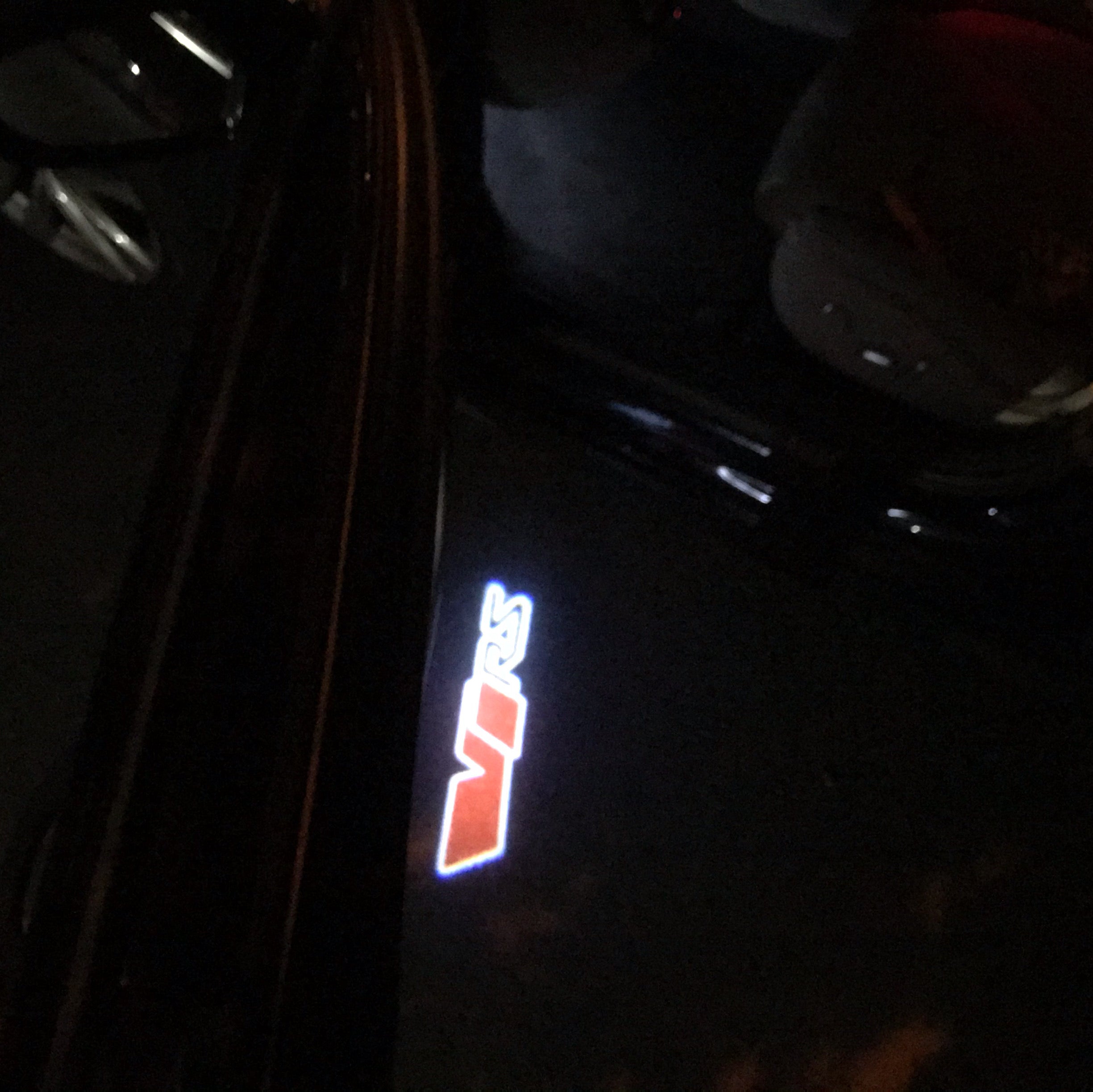 SKODA VRS LOGO PROJECTOT أضواء Nr.34 (الكمية 1 = 2 شعار فيلم / 2 أضواء الباب)