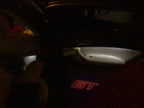 MERCEDES BENZ GT LOGO PROJECTOR LIGHTS Nr.21 (الكمية 1 = 1 مجموعة / 2 أضواء باب)