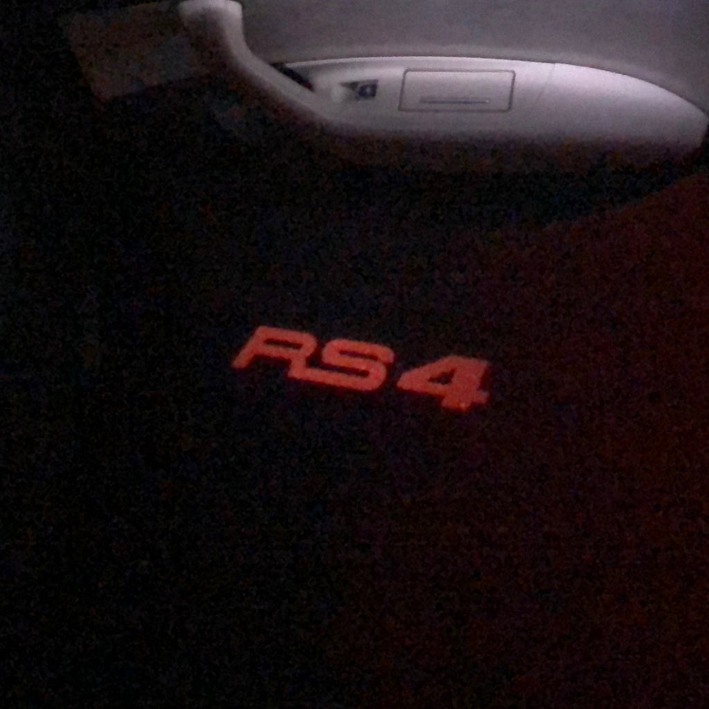 AUDI LOGO PROJECTOT LIGHTS Nr.140 (الكمية 1 = 2 Logo Films /2 أضواء الباب)